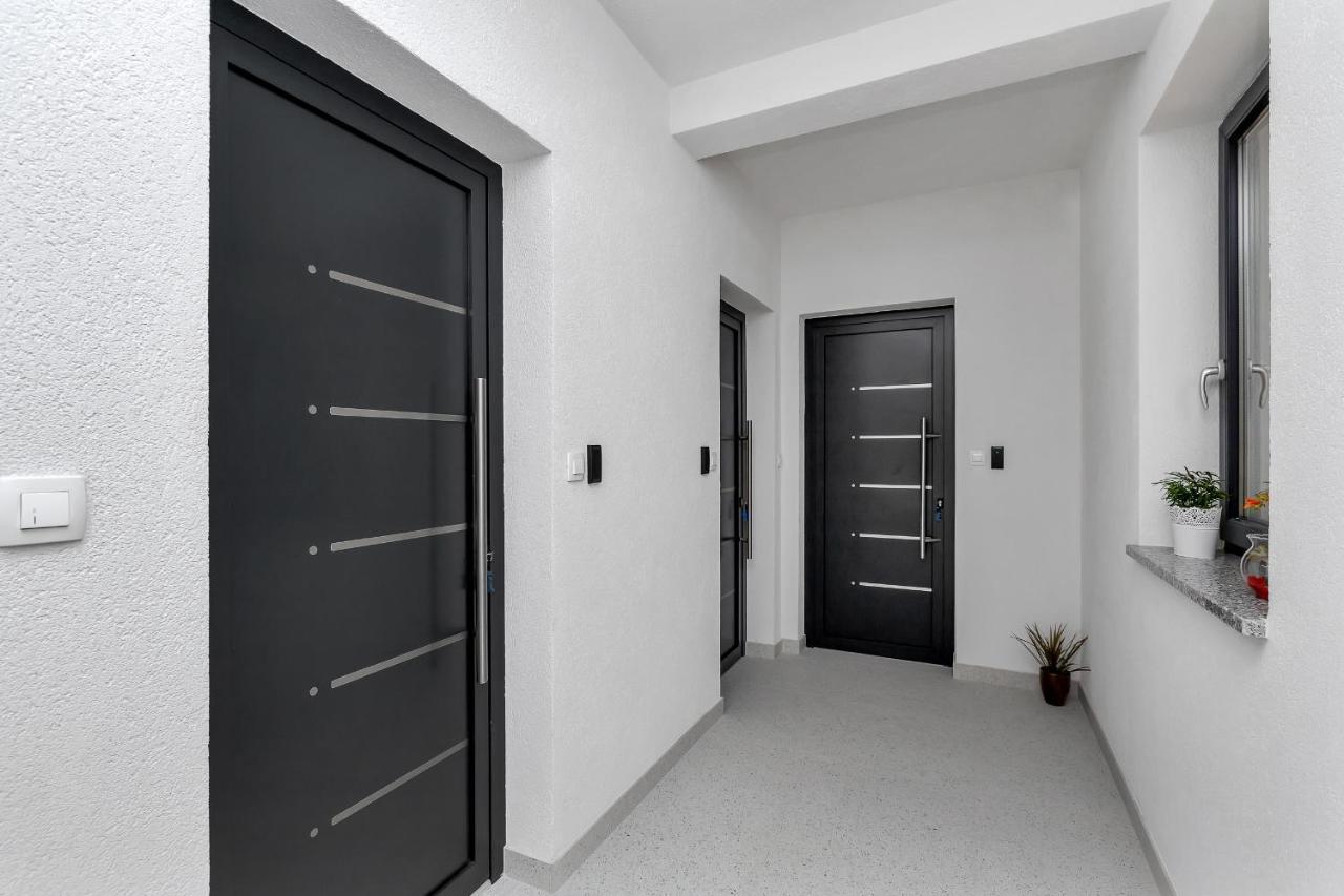 טוצפי Central Beach Apartments מראה חיצוני תמונה